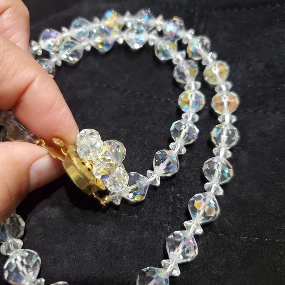 Vintage Iridescent Glass Crystal Beaded Necklace - Picture 12 of 12